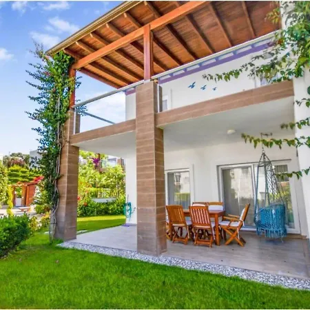 Dibek Homes & Guest house 4*