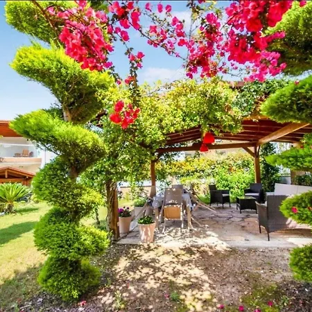 Dibek Homes & Πανσιόν Yalıkavak