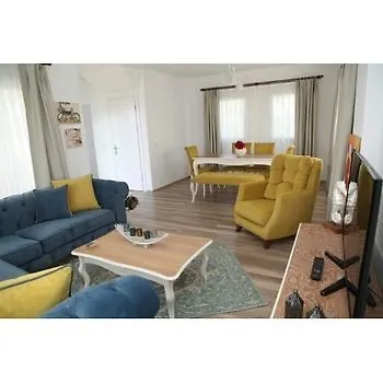 Dibek Homes & Pensiune 4*