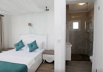 Πανσιόν Dibek Homes & 4*