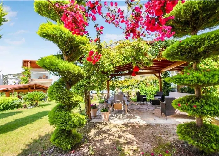 Dibek Homes & Casa de hóspedes Yalıkavak