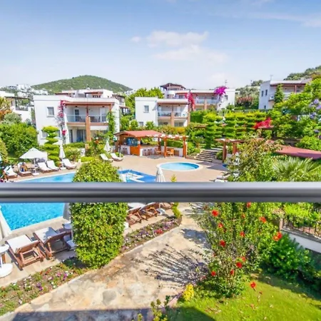 Dibek Homes & 4* יאליקאבאק