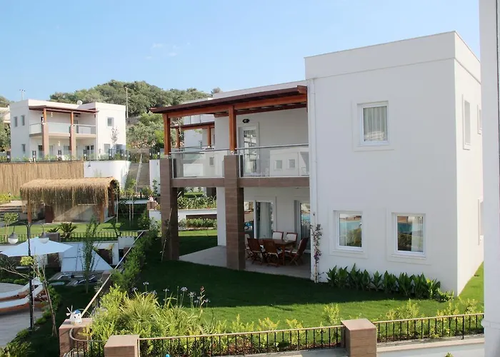 Πανσιόν Dibek Homes & Yalıkavak