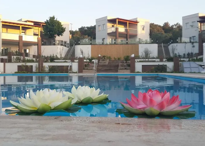 Dibek Homes & Πανσιόν