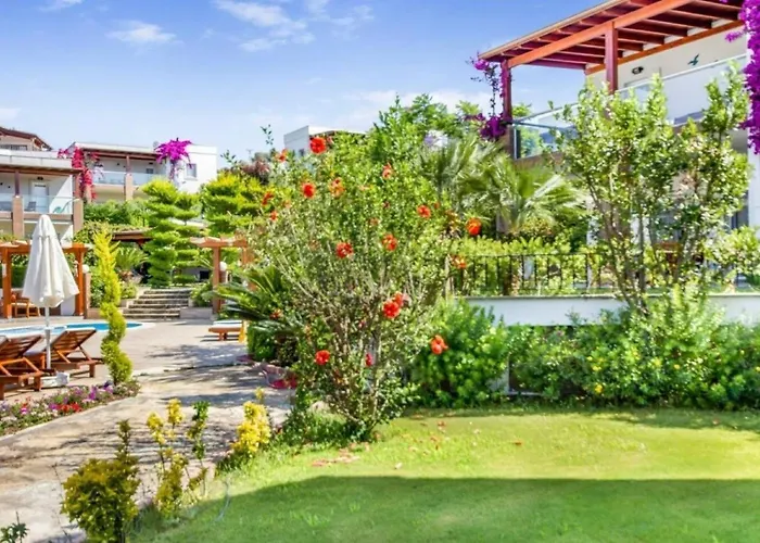 Dibek Homes & Πανσιόν