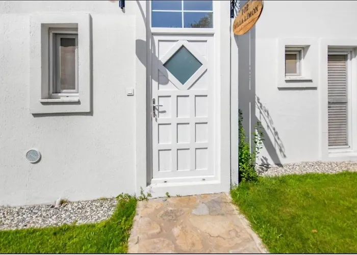 Dibek Homes & Πανσιόν 4*