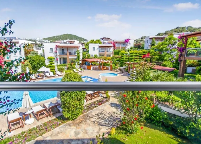 Dibek Homes & 4* Yalıkavak